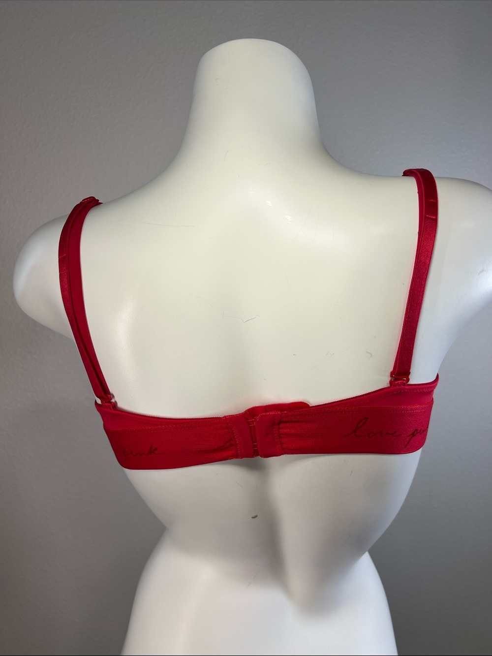 PINK Victoria's Secret Smooth Red Wear Everywhere Push-up Underwire Bra 34B - Picture 3 of 9
